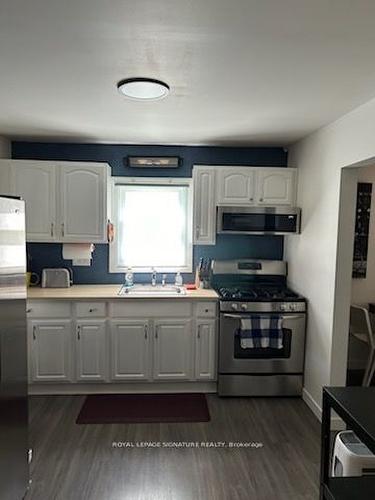 311 Oakwood Ave, Fort Erie, ON - Indoor Photo Showing Kitchen