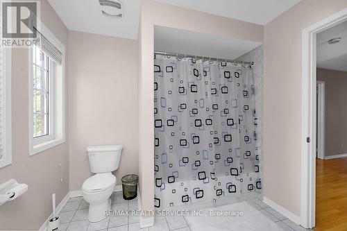 21 Knightswood Crescent, Brampton, ON - Indoor Photo Showing Bathroom