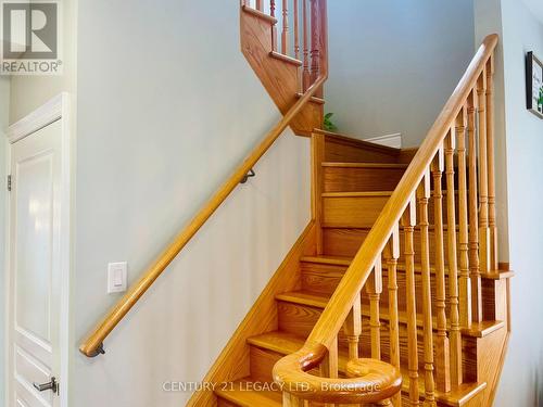 86 Sydie Lane, New Tecumseth, ON - Indoor Photo Showing Other Room