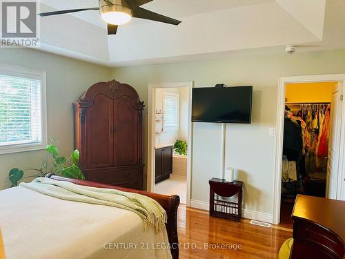 86 Sydie Lane, New Tecumseth, ON - Indoor Photo Showing Bedroom