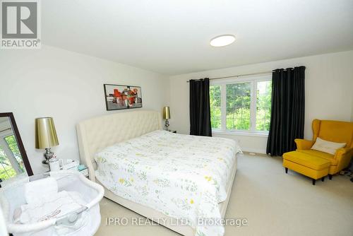 1583 Eglinton Avenue W, Mississauga, ON - Indoor Photo Showing Bedroom