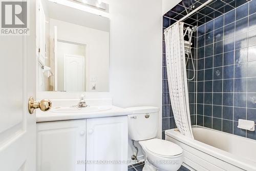 6-2315 Westoak Trails Boulevard, Oakville (West Oak Trails), ON - Indoor Photo Showing Bathroom