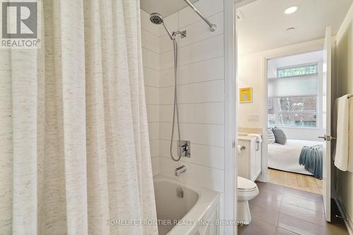 221 Duplex Avenue, Toronto (Yonge-Eglinton), ON - Indoor Photo Showing Bathroom