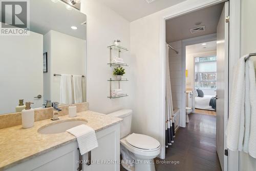 221 Duplex Avenue, Toronto (Yonge-Eglinton), ON - Indoor Photo Showing Bathroom