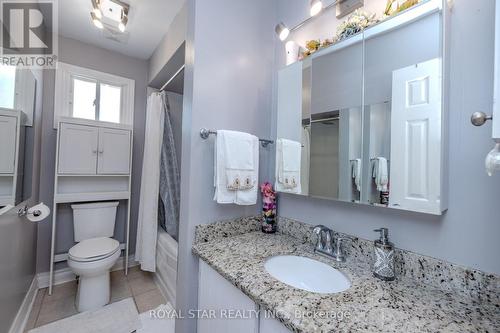 8 Sunshade Place, Brampton, ON - Indoor Photo Showing Bathroom