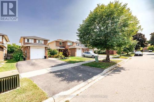 8 Sunshade Place, Brampton, ON - Outdoor With Facade