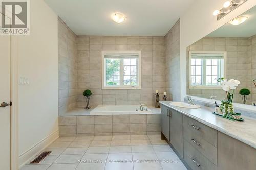 223 Humphrey Street, Hamilton (Waterdown), ON - Indoor Photo Showing Bathroom