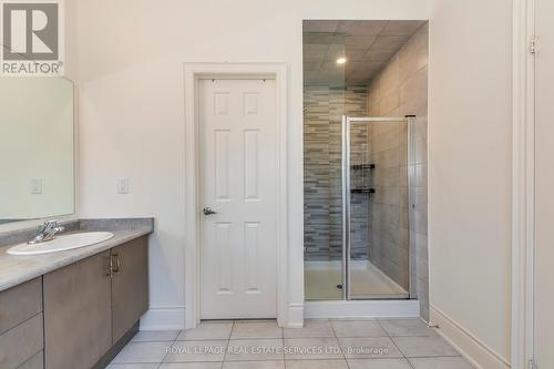 223 Humphrey Street, Hamilton (Waterdown), ON - Indoor Photo Showing Bathroom