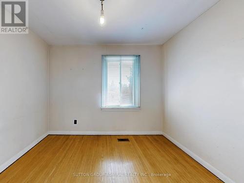 35 Farrell Avenue, Toronto, ON - Indoor Photo Showing Other Room