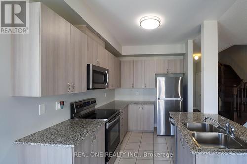 180 Sunset Terrace, Vaughan (Vellore Village), ON - Indoor Photo Showing Kitchen With Double Sink