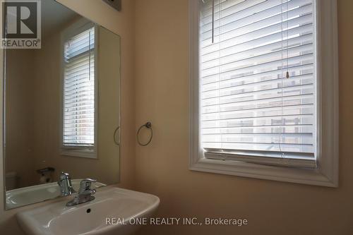 180 Sunset Terrace, Vaughan (Vellore Village), ON - Indoor Photo Showing Bathroom