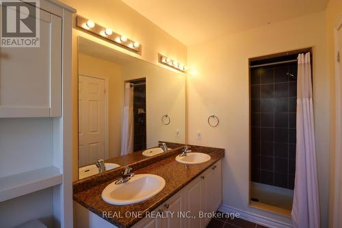 180 Sunset Terrace, Vaughan (Vellore Village), ON - Indoor Photo Showing Bathroom