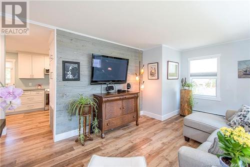 104 Hayes, Saint John, NB - Indoor Photo Showing Living Room