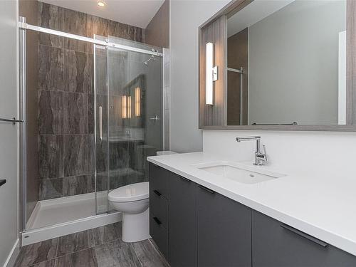 606-967 Whirlaway Cres, Langford, BC - Indoor Photo Showing Bathroom