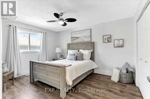 35 Reid Crescent, Collingwood, ON - Indoor Photo Showing Bedroom