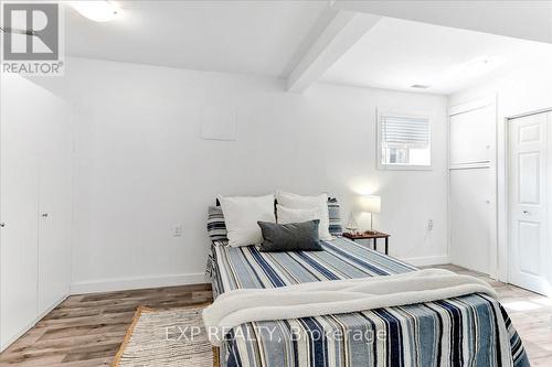 35 Reid Crescent, Collingwood, ON - Indoor Photo Showing Bedroom