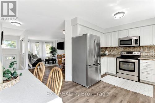 35 Reid Crescent, Collingwood, ON - Indoor Photo Showing Kitchen