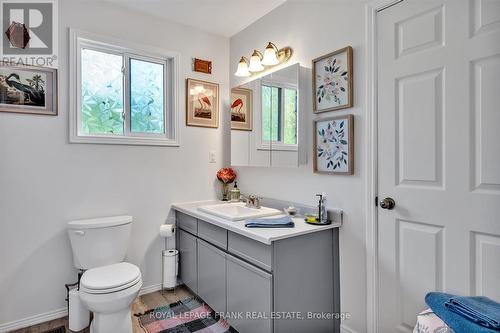 57 Kenedon Drive, Kawartha Lakes, ON - Indoor Photo Showing Bathroom