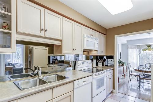 2141 Ghent Avenue, Burlington, ON - Indoor Photo Showing Kitchen With Double Sink