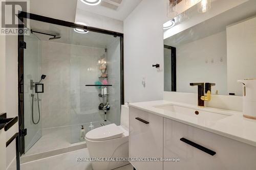 59 Riverview Heights, Toronto, ON - Indoor Photo Showing Bathroom