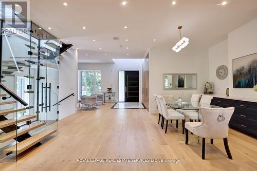 59 Riverview Heights, Toronto, ON - Indoor Photo Showing Dining Room