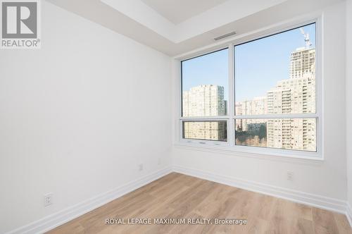 1410 - 36 Elm Drive, Mississauga (Fairview), ON - Indoor Photo Showing Other Room