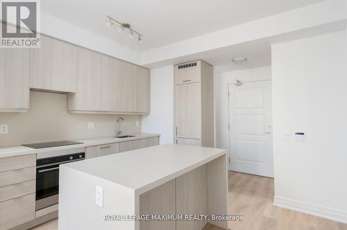 1410 - 36 Elm Drive, Mississauga (Fairview), ON - Indoor Photo Showing Kitchen