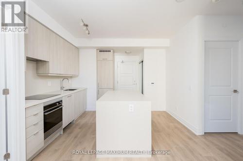 1410 - 36 Elm Drive, Mississauga (Fairview), ON - Indoor Photo Showing Kitchen