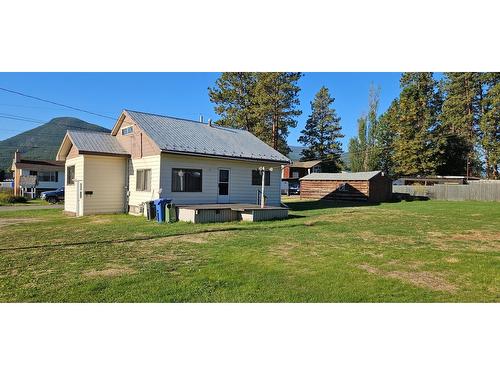 766 307Th Street, Kimberley, BC - Outdoor