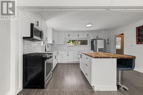 96 Hungerford Street, Tweed, ON - Indoor Photo Showing Kitchen With Upgraded Kitchen