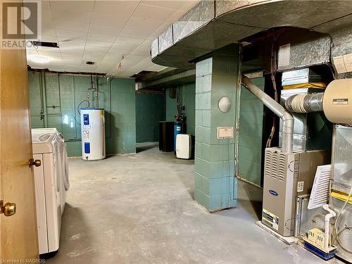 255 6Th Street, Hanover, ON - Indoor Photo Showing Basement