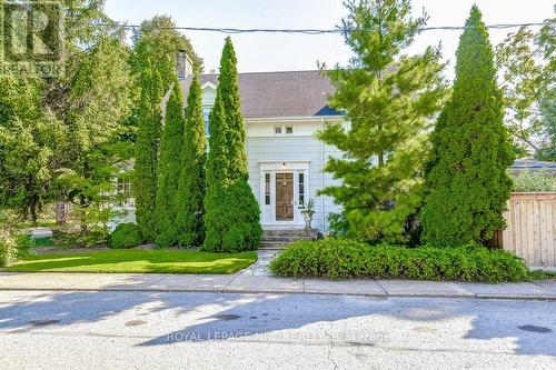 2 Pinehill Road, St. Catharines, ON - Outdoor