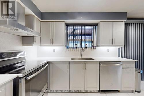 116 Chartland Boulevard S, Toronto (Agincourt North), ON - Indoor Photo Showing Kitchen