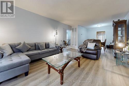 116 Chartland Boulevard S, Toronto (Agincourt North), ON - Indoor Photo Showing Living Room