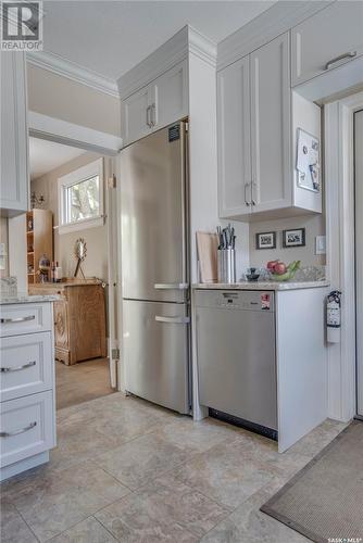 702 King Street, Saskatoon, SK - Indoor Photo Showing Kitchen