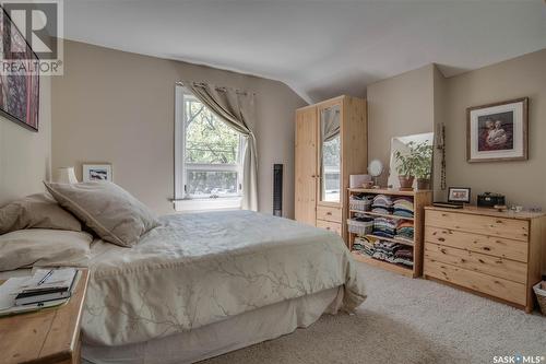 702 King Street, Saskatoon, SK - Indoor Photo Showing Bedroom