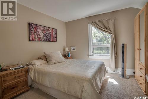 702 King Street, Saskatoon, SK - Indoor Photo Showing Bedroom