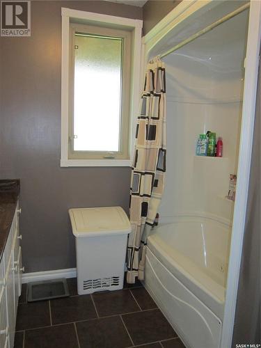 Kott Acreage, Choiceland, SK - Indoor Photo Showing Bathroom