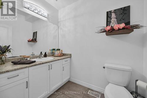 130 Chartwell Circle, Hamilton, ON - Indoor Photo Showing Bathroom