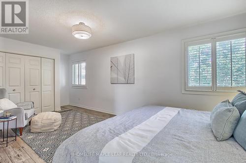 39 Segwun Road, Hamilton (Waterdown), ON - Indoor Photo Showing Bedroom