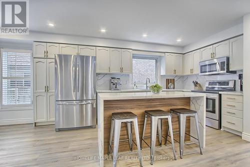 39 Segwun Road, Hamilton (Waterdown), ON - Indoor Photo Showing Kitchen With Stainless Steel Kitchen