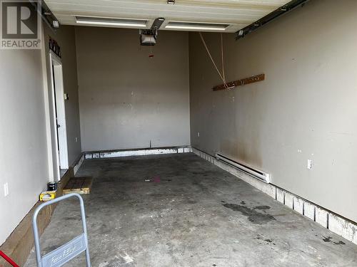 9815 117 Avenue, Fort St. John, BC - Indoor Photo Showing Garage