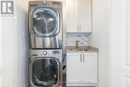 166 Tower Hill Road, Richmond Hill (Jefferson), ON - Indoor Photo Showing Laundry Room