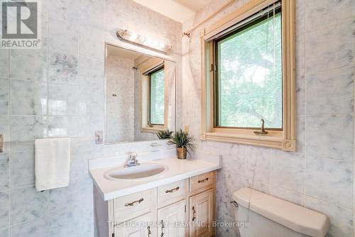 99 Birch Avenue, Richmond Hill (South Richvale), ON - Indoor Photo Showing Bathroom