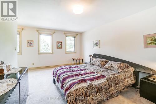 99 Birch Avenue, Richmond Hill, ON - Indoor Photo Showing Bedroom