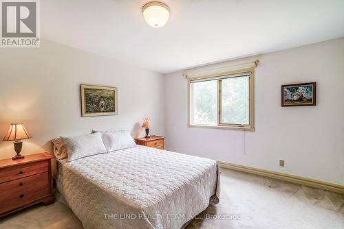 99 Birch Avenue, Richmond Hill, ON - Indoor Photo Showing Bedroom