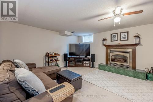 11 Nugent Court, Barrie (Northwest), ON - Indoor Photo Showing Living Room With Fireplace