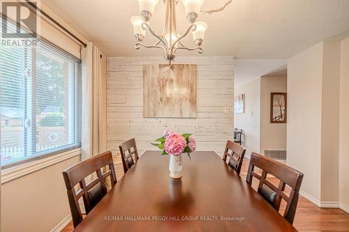 11 Nugent Court, Barrie (Northwest), ON - Indoor Photo Showing Dining Room