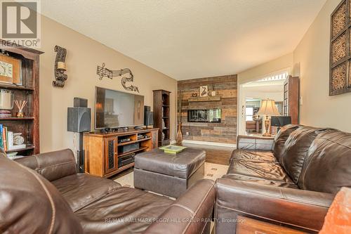 141 Ferndale Drive S, Barrie (Ardagh), ON - Indoor Photo Showing Living Room With Fireplace