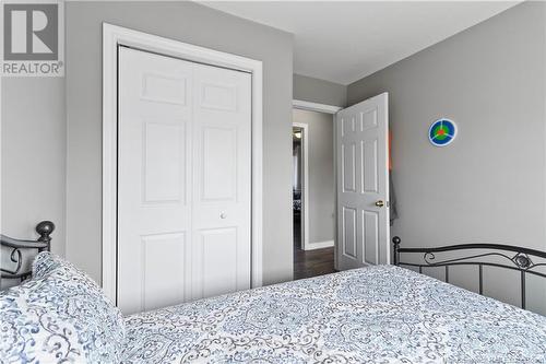 196 Sunshine Drive, Moncton, NB - Indoor Photo Showing Bedroom